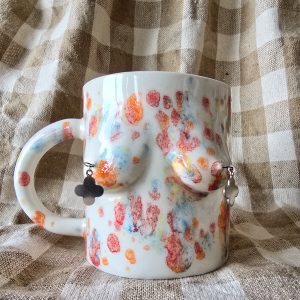 MUG BOOBS PIERCINGS XL – ARLEQUIN