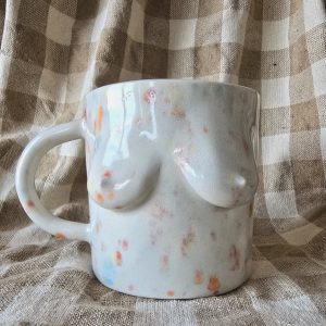 MUG BOOBS XL – ARLEQUIN