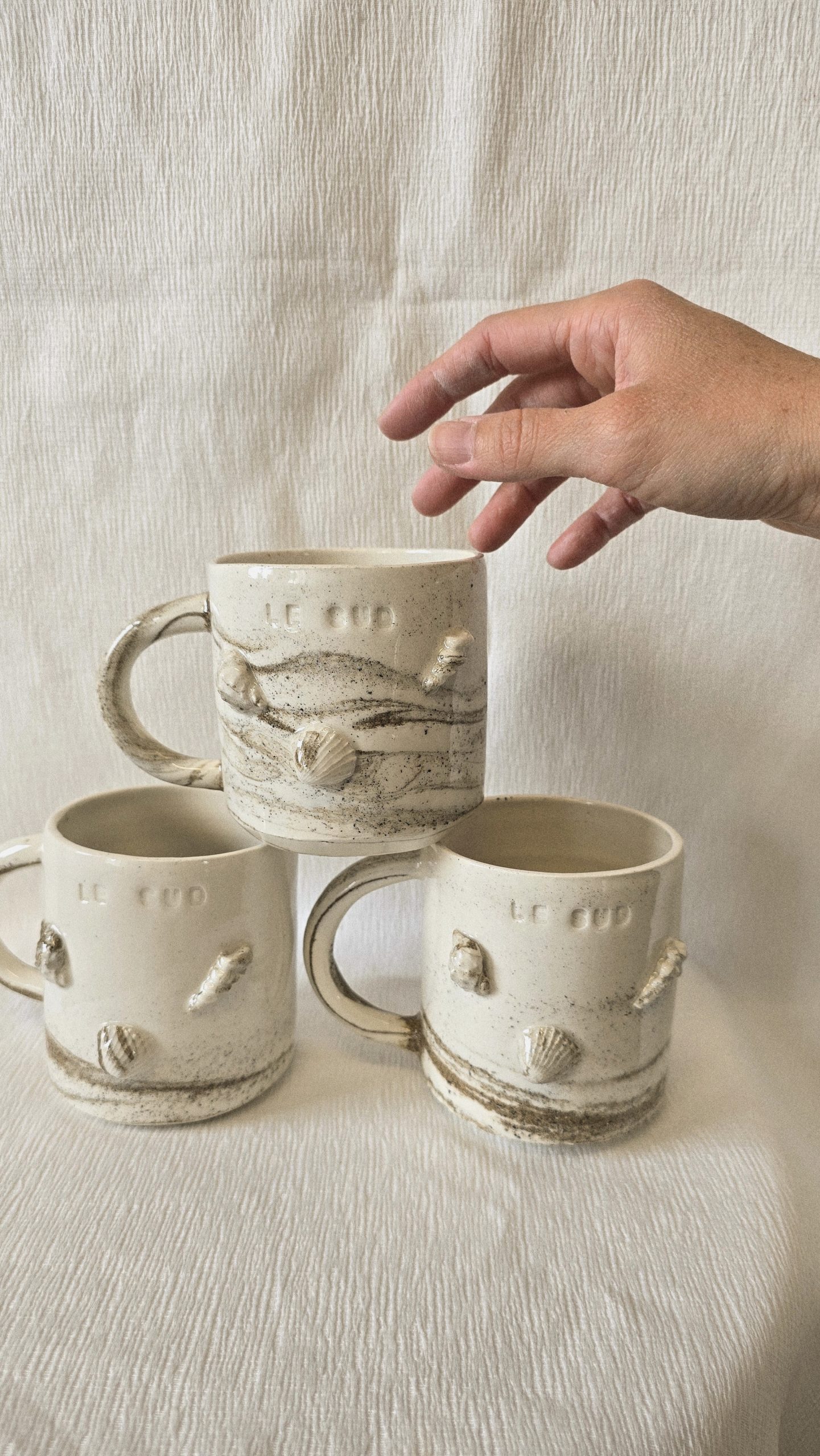 tasses marbrées